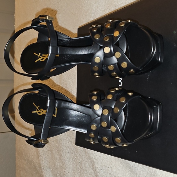 Yves Saint Laurent Nero Women's Leather Heels, Size 38.5 - Picture 2 of 9